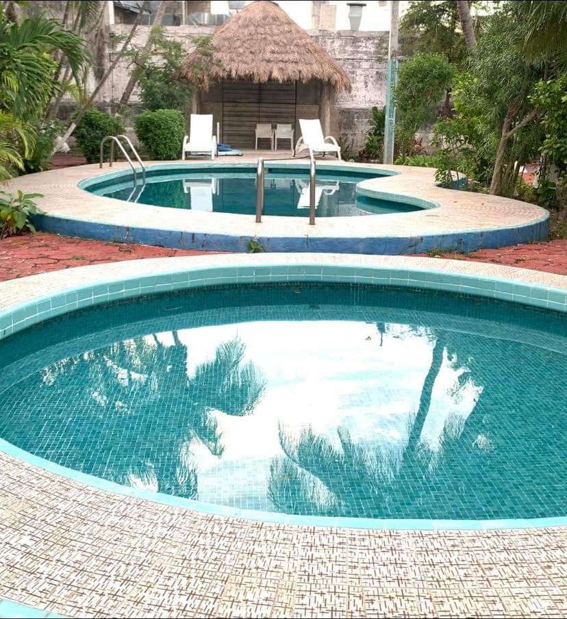 Hotel Hermanos Aguilar โกซูเมล ภายนอก รูปภาพ